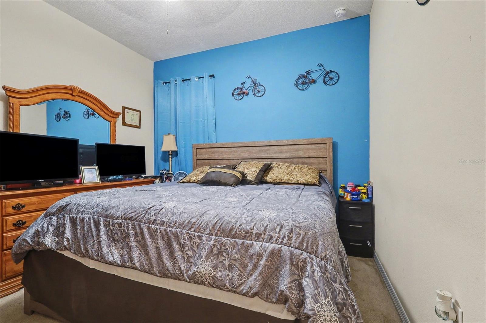 Image 13 of 19 For 324 Jyoti Drive