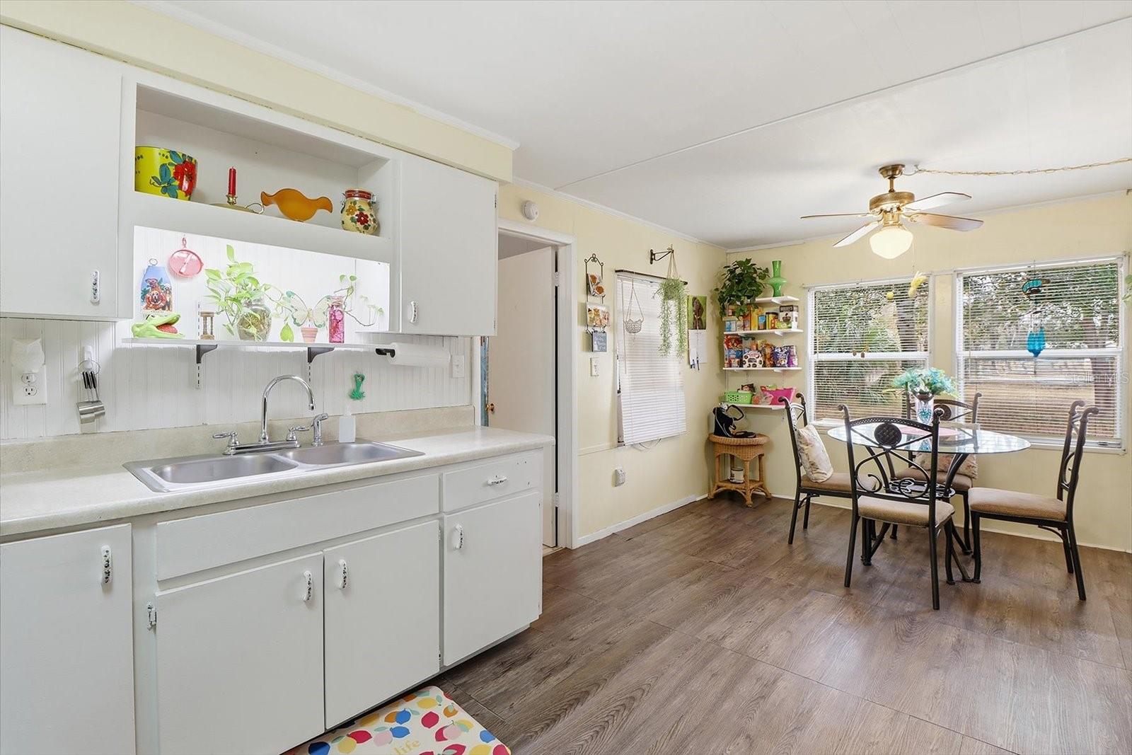 Image 11 of 31 For 6771 Sasser Street