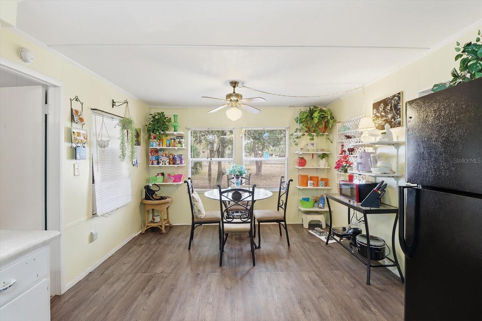 Image 13 of 31 For 6771 Sasser Street