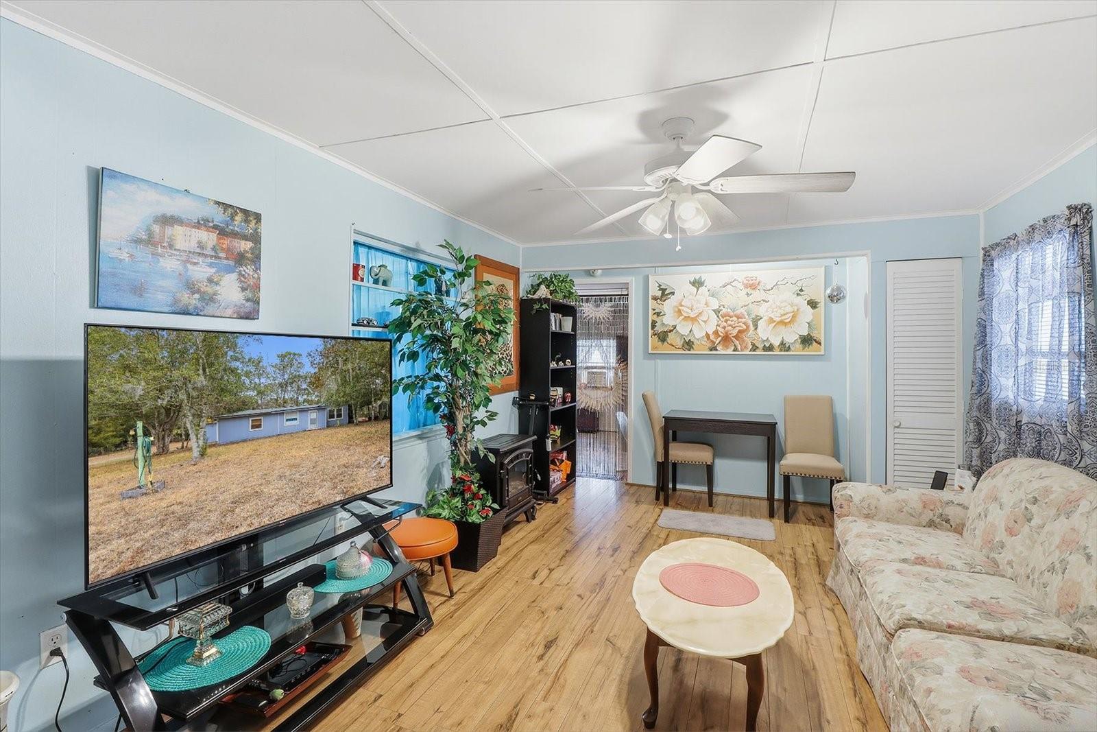 Image 8 of 31 For 6771 Sasser Street