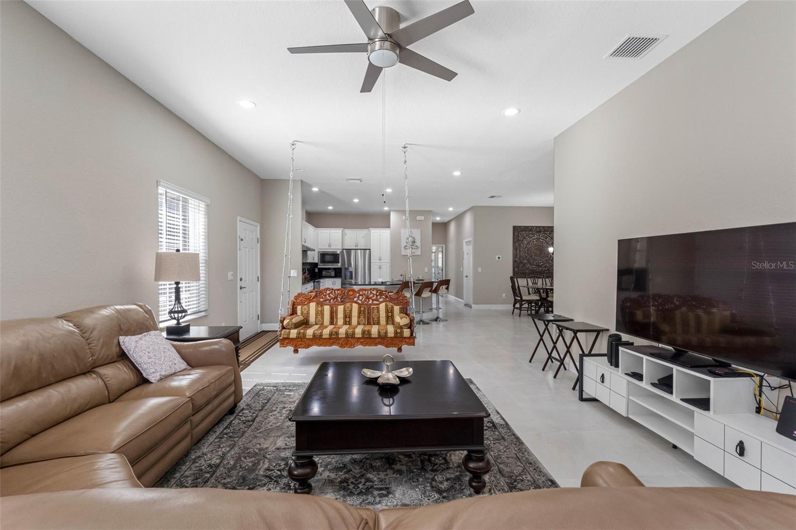 Image 8 of 61 For 29800 Anand Vihar Drive