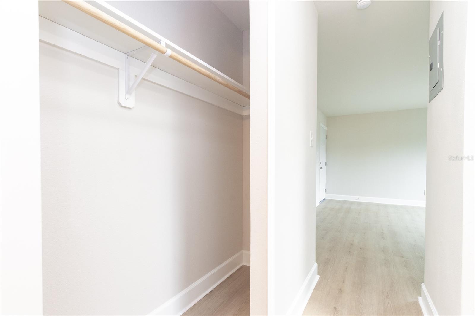 Image 10 of 21 For 8340 12th Street N A