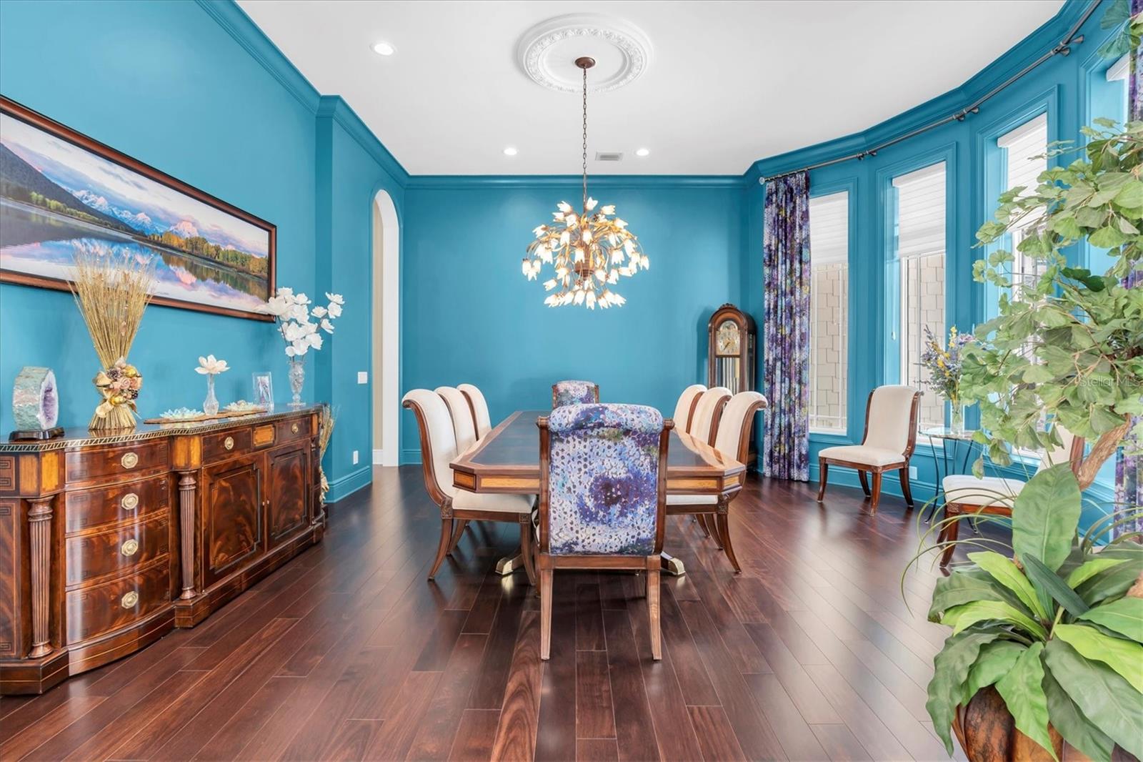 Image 24 of 100 For 4650 Ridge View Road