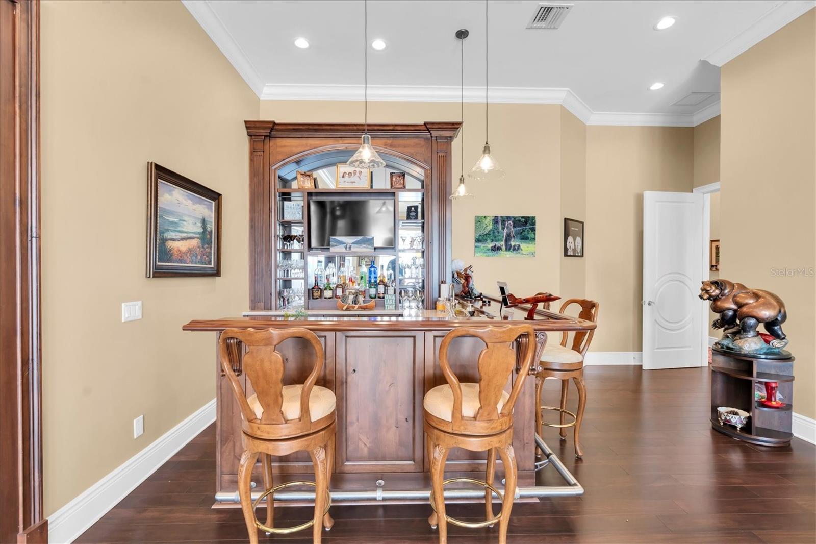 Image 27 of 100 For 4650 Ridge View Road