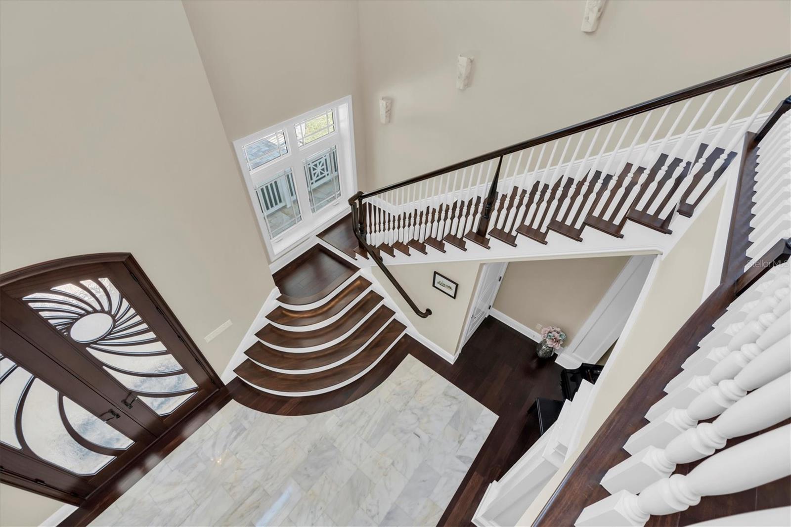 Image 36 of 100 For 4650 Ridge View Road