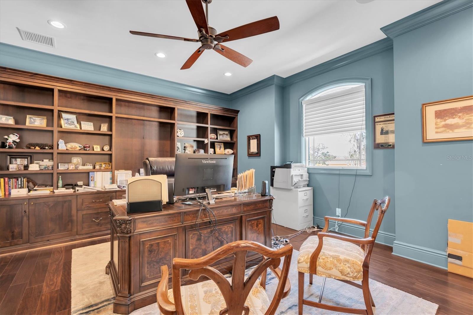 Image 38 of 100 For 4650 Ridge View Road