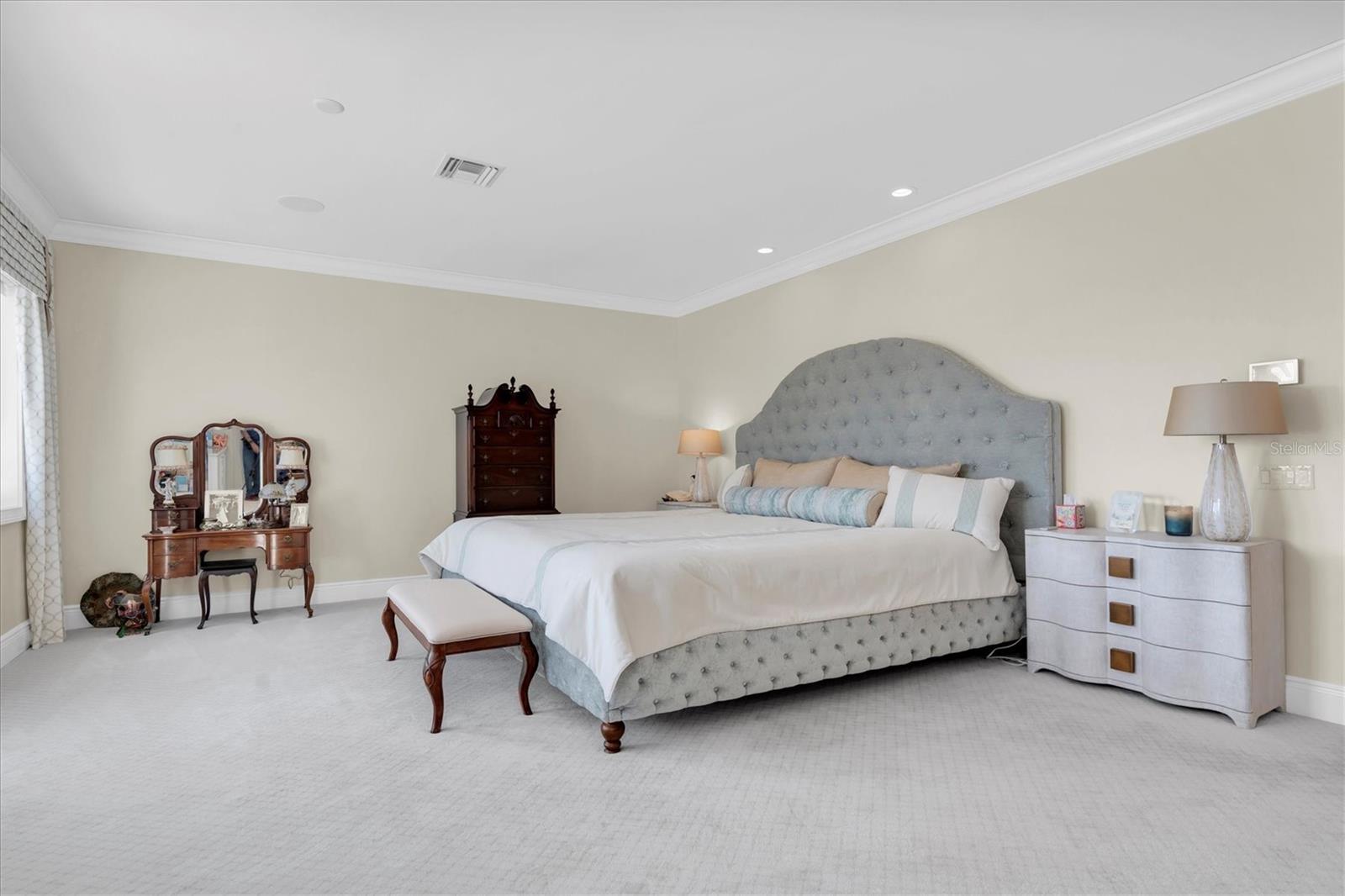 Image 40 of 100 For 4650 Ridge View Road