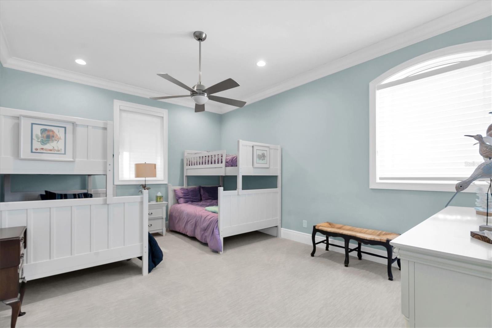 Image 53 of 100 For 4650 Ridge View Road