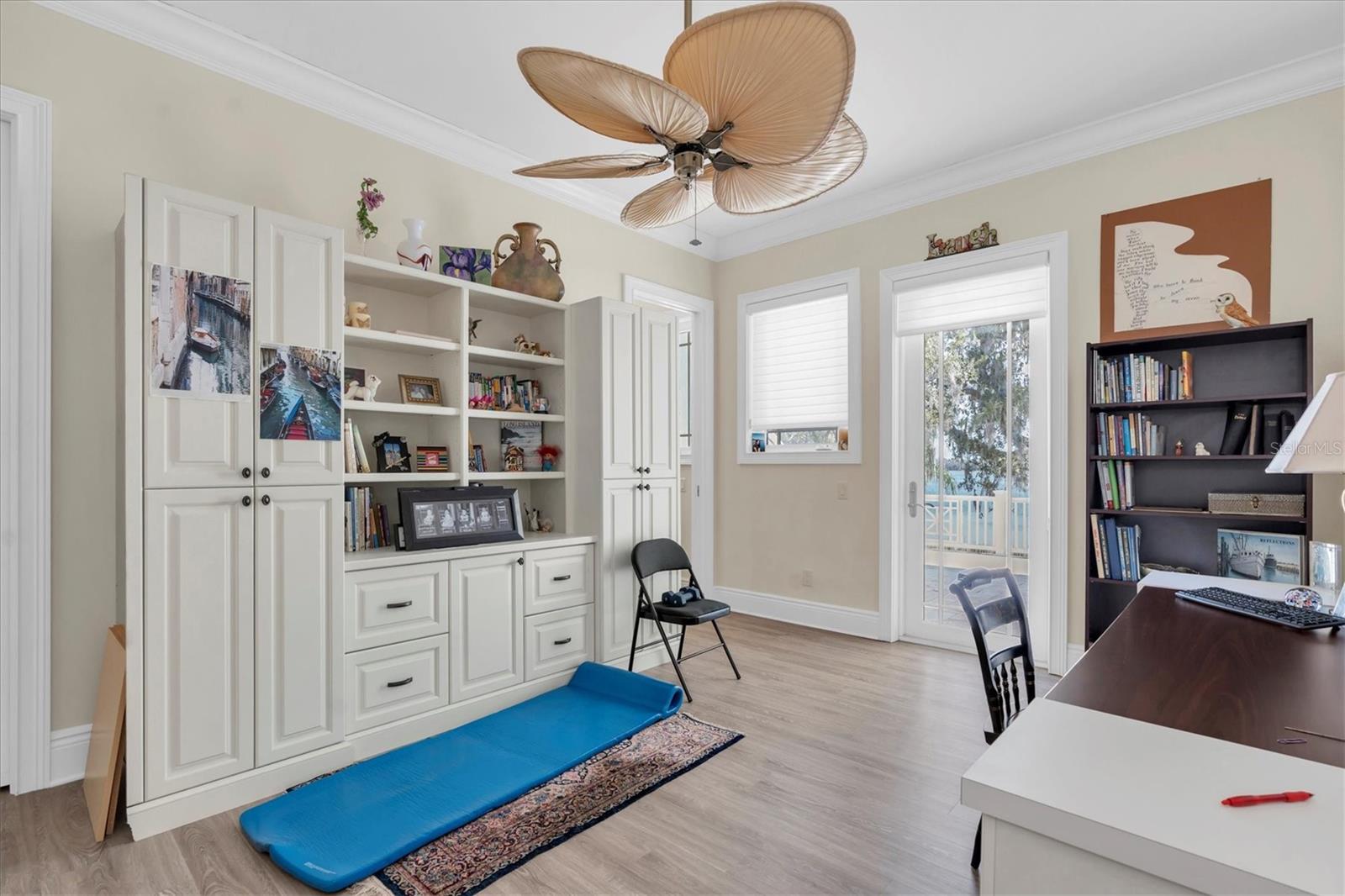 Image 57 of 100 For 4650 Ridge View Road