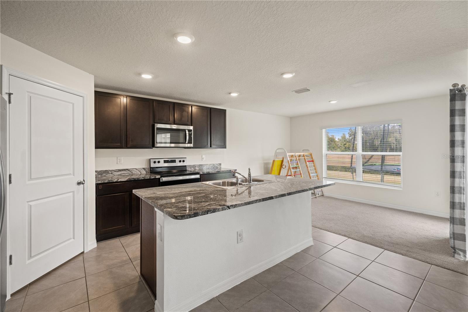 Image 10 of 36 For 36727 Spanish Rose Drive