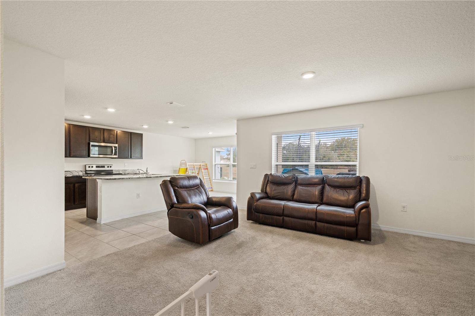 Image 6 of 36 For 36727 Spanish Rose Drive