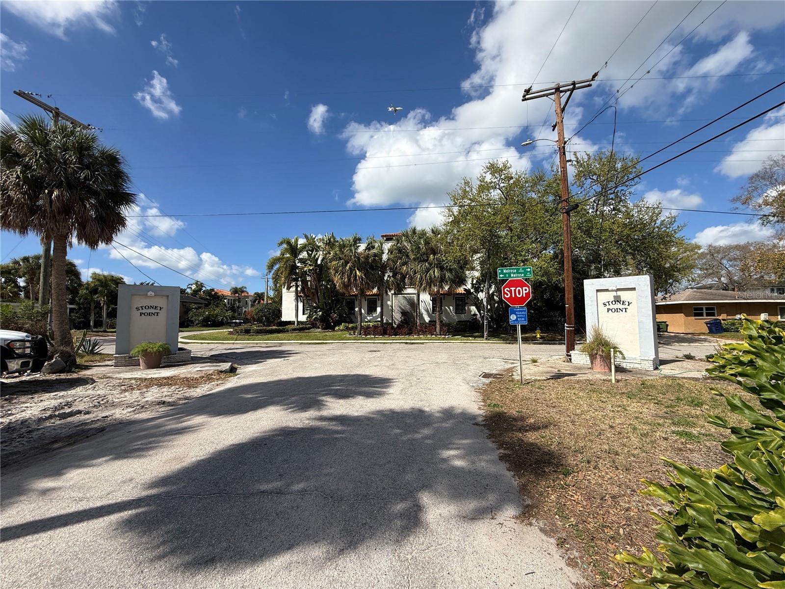 Image 20 of 23 For 4915 Melrose Avenue N