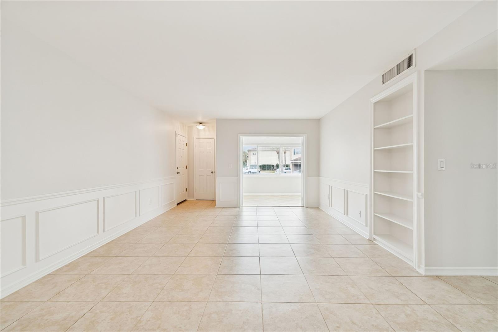 Image 11 of 39 For 10375 Carrollwood Lane 332