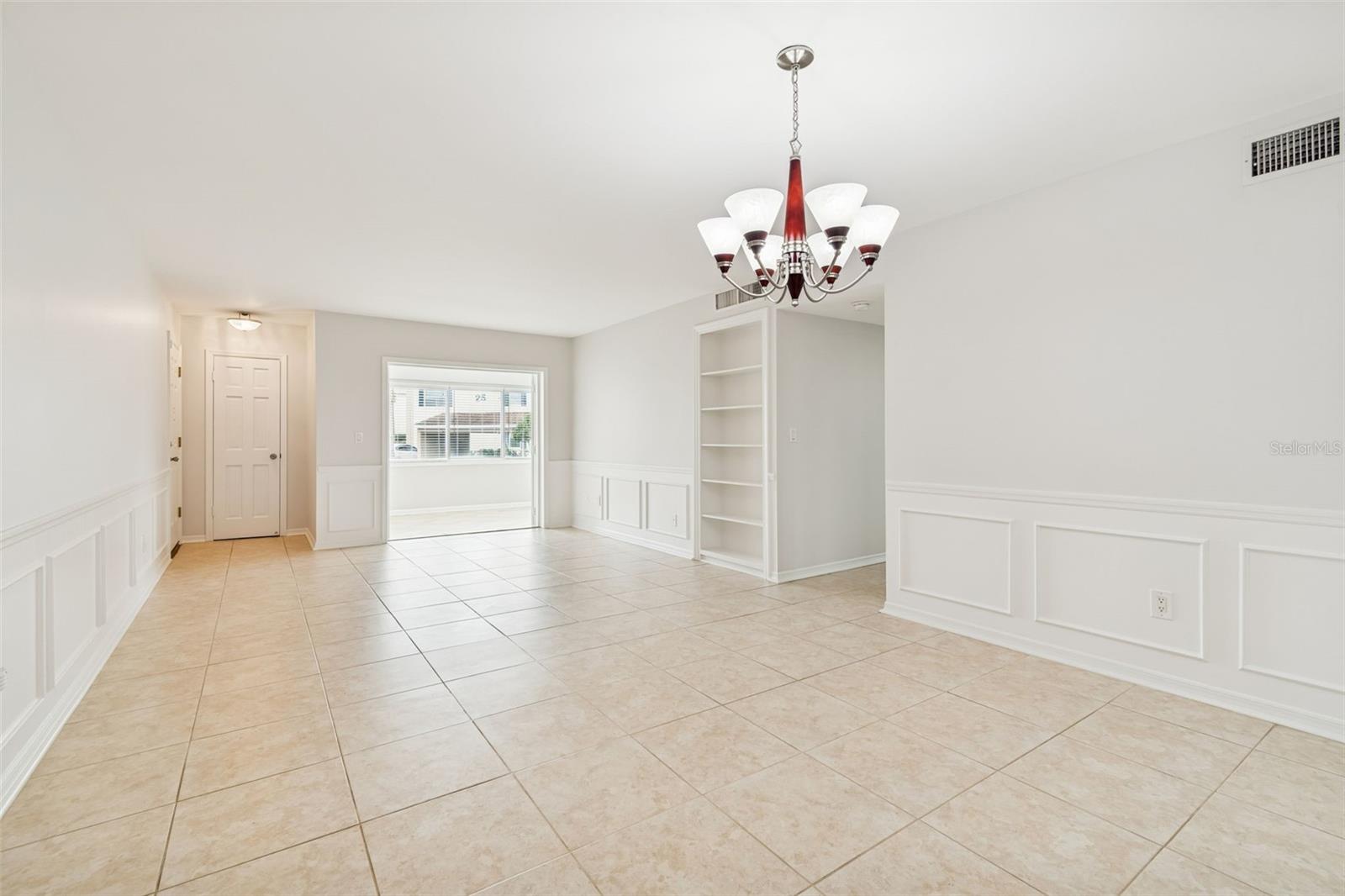 Image 12 of 39 For 10375 Carrollwood Lane 332