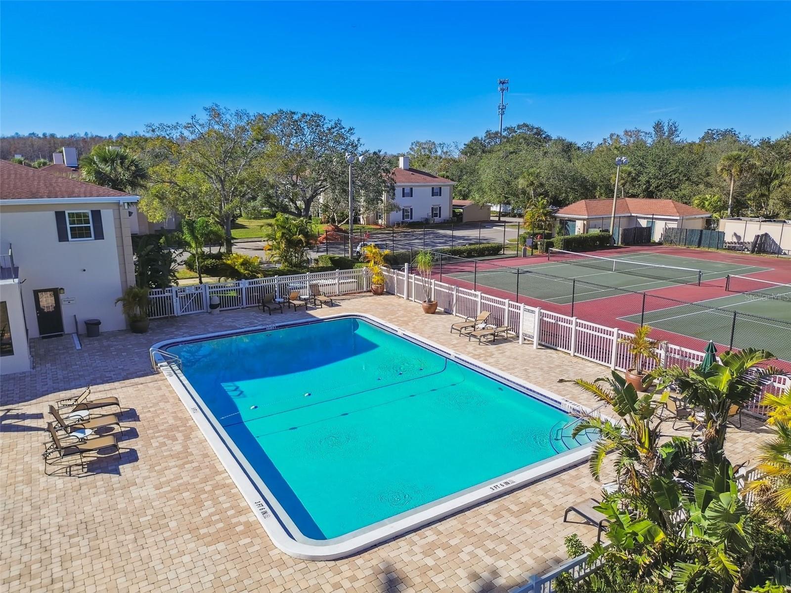 Image 35 of 39 For 10375 Carrollwood Lane 332