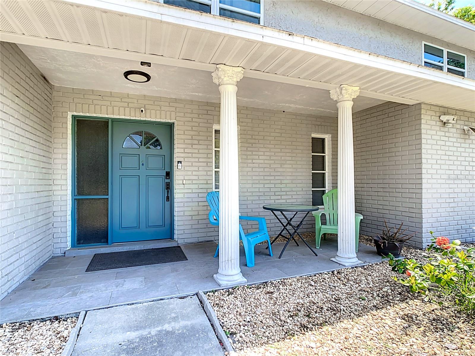 Image 2 of 45 For 2175 Santa Paula Dr