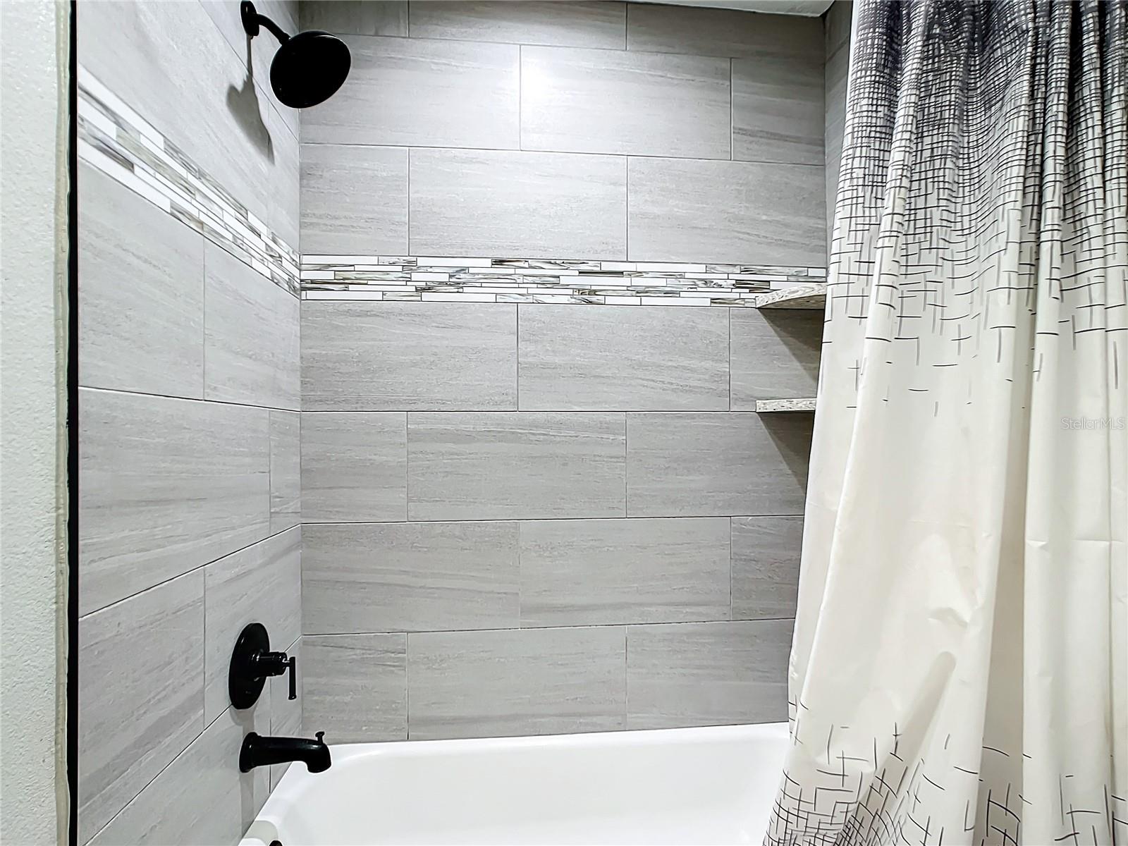 Image 33 of 45 For 2175 Santa Paula Dr