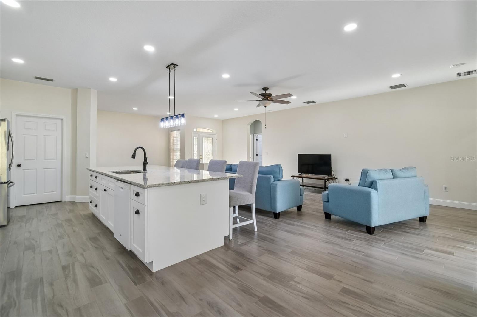 Image 5 of 33 For 3311 Stonebridge Trail