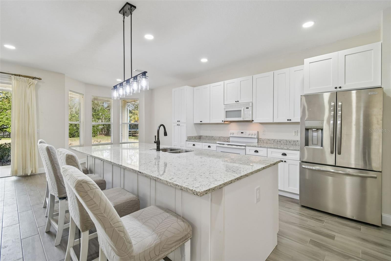 Image 8 of 33 For 3311 Stonebridge Trail