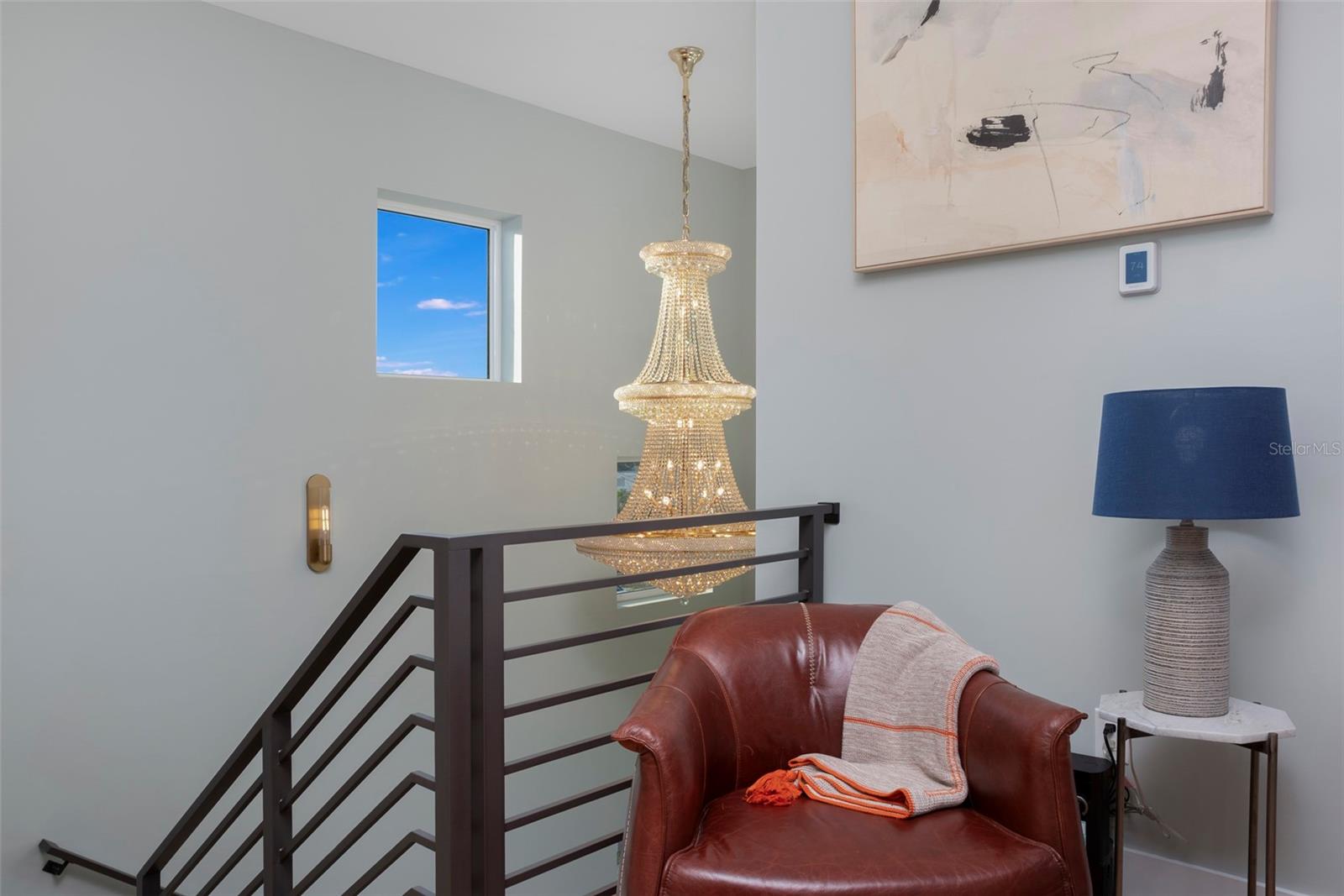 Listing photo id 19 for 4640 35th Avenue N