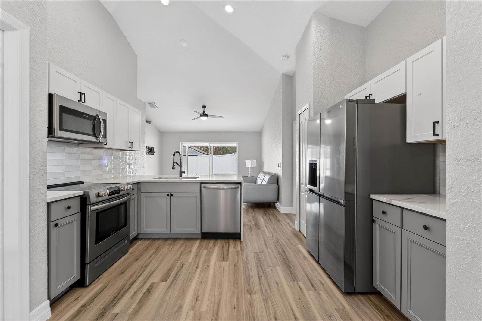 Image 33 of 64 For 523 Napa Valley Circle