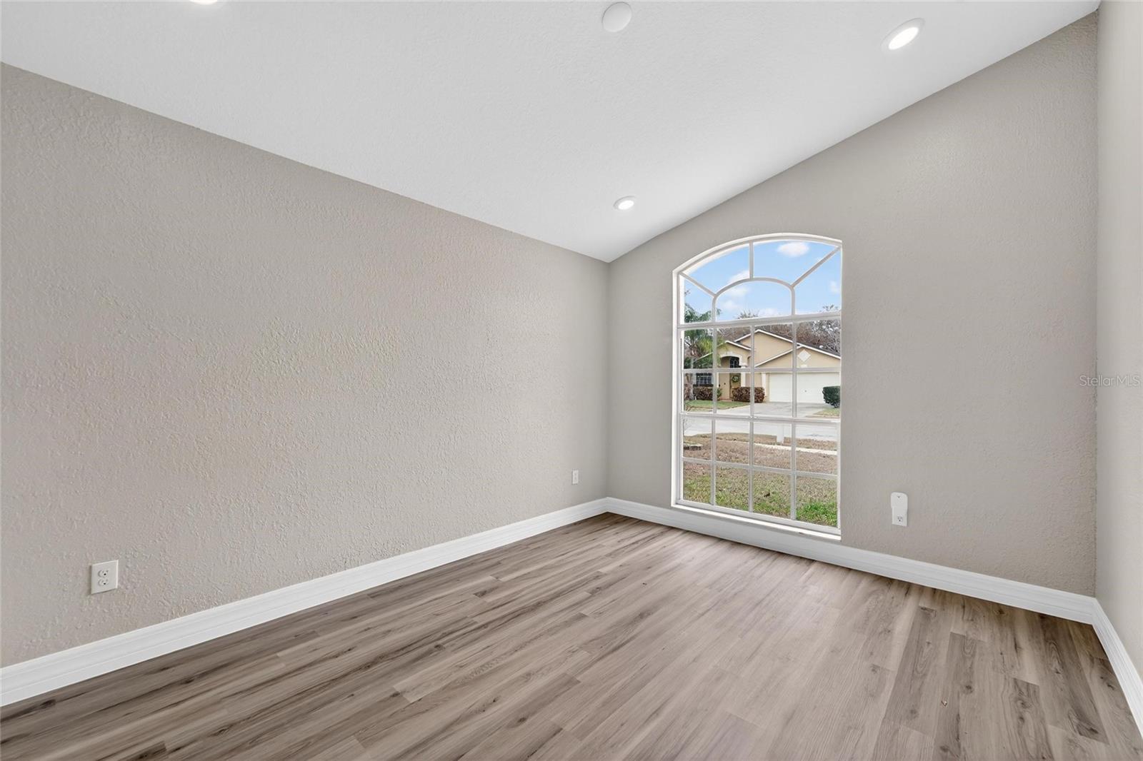 Image 49 of 64 For 523 Napa Valley Circle