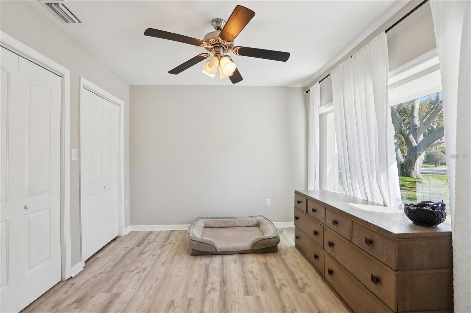 Image 13 of 26 For 699 Pinellas Point Drive S