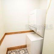 Listing photo id 12 for 2703 9th Street