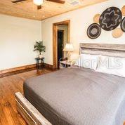 Listing photo id 16 for 2703 9th Street