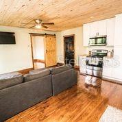 Listing photo id 28 for 2703 9th Street