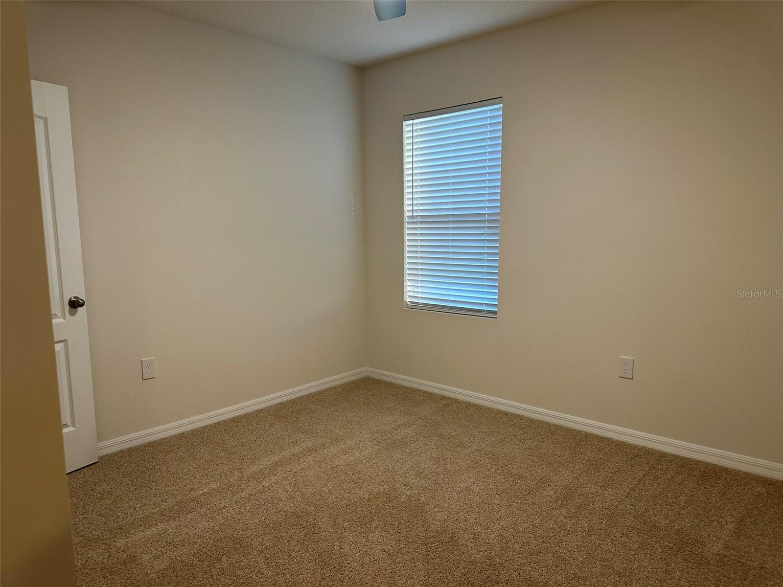 Image 6 of 23 For 5692 Siltstone Street