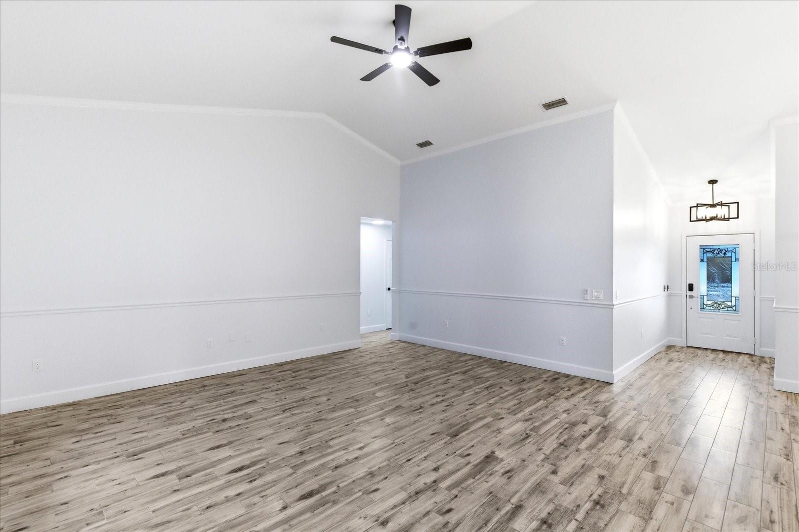 Image 11 of 29 For 15138 Evans Ranch Road