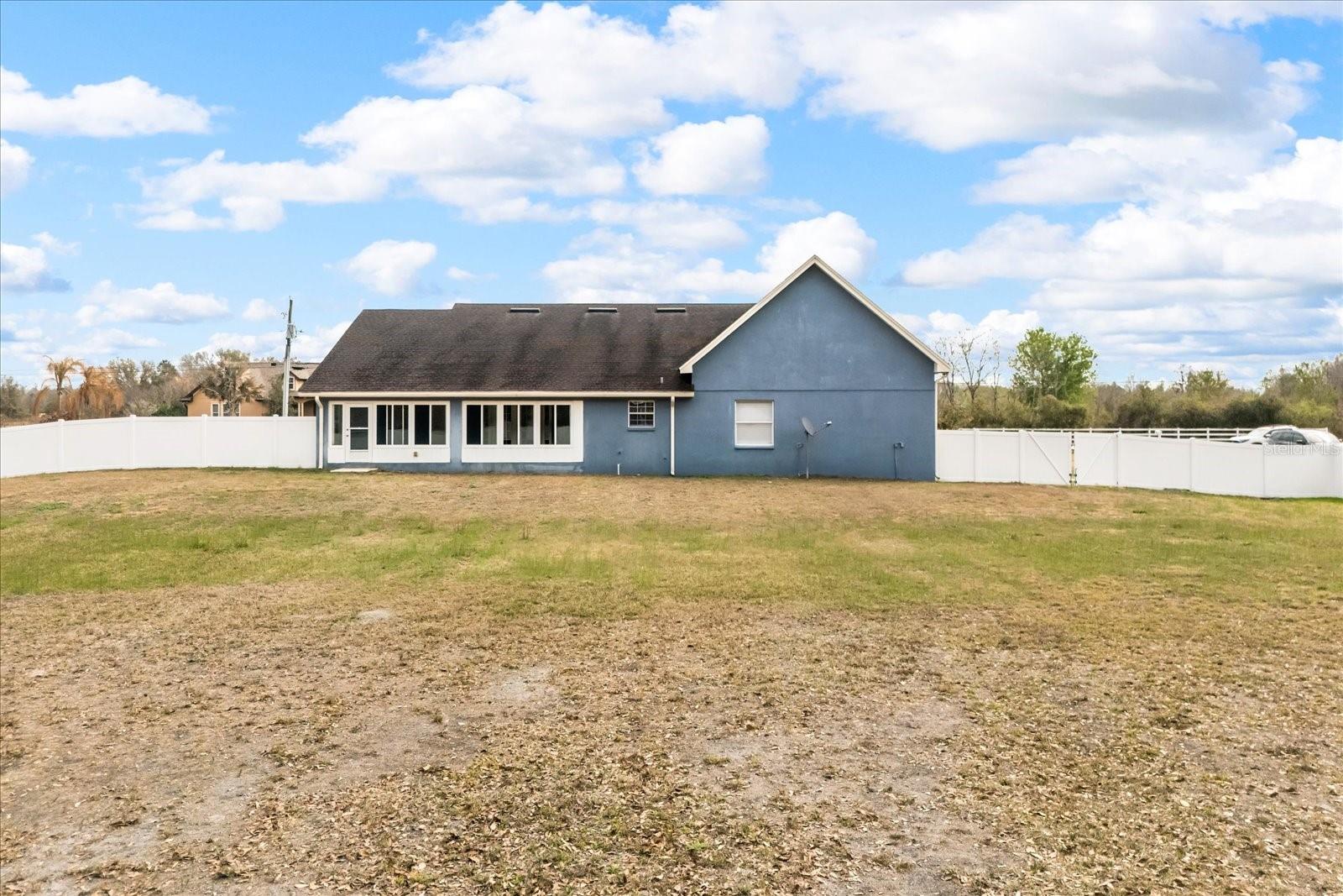 Image 18 of 29 For 15138 Evans Ranch Road