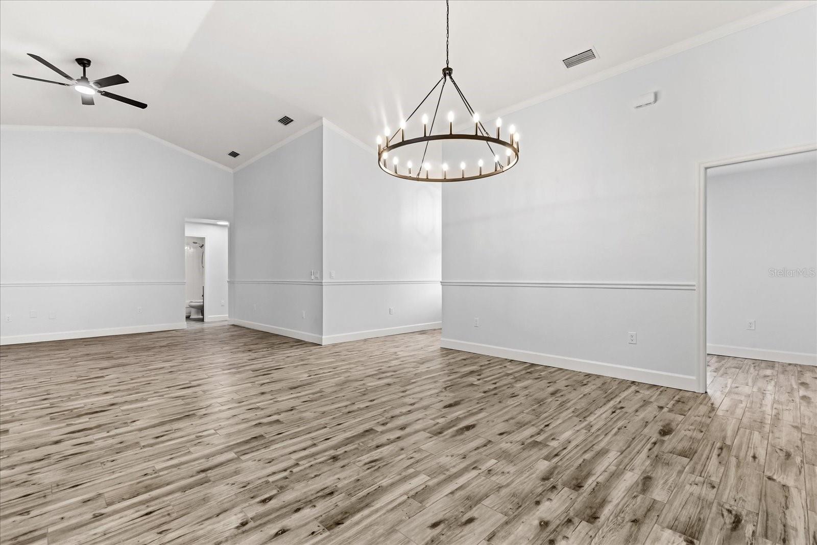 Image 8 of 29 For 15138 Evans Ranch Road