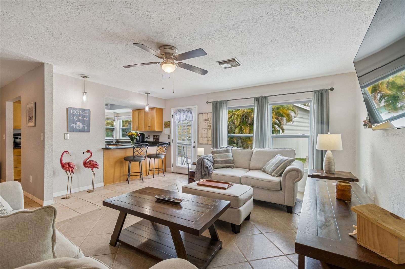 Image 10 of 50 For 605 25th Street Sw