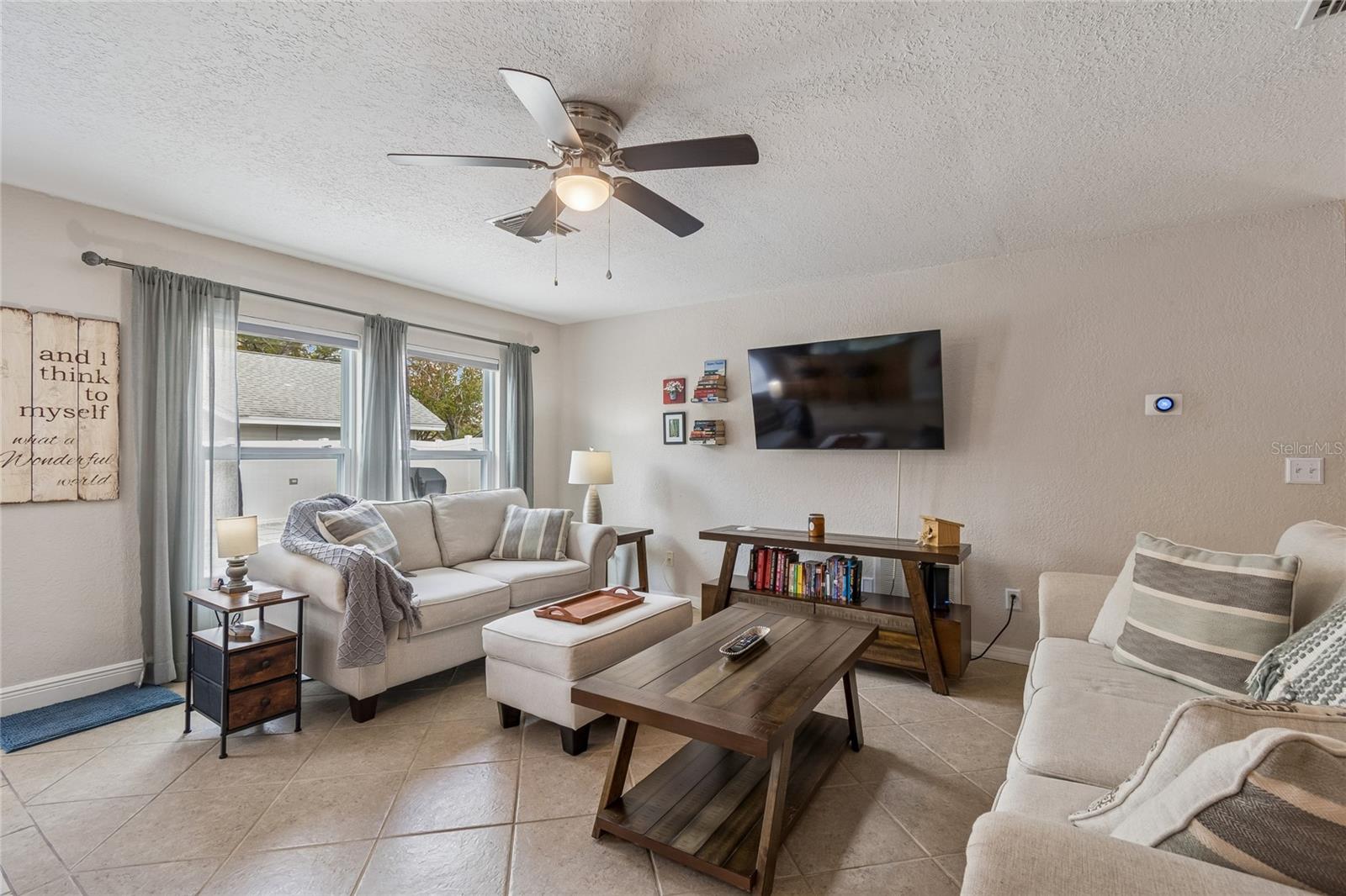 Image 11 of 50 For 605 25th Street Sw