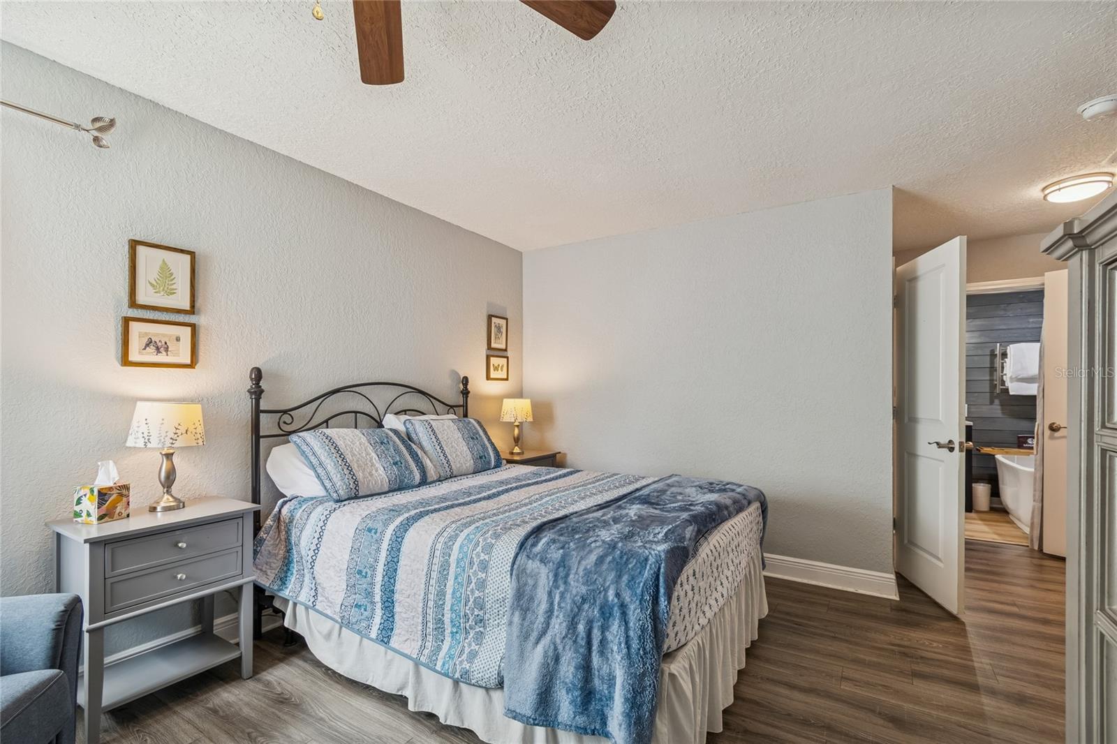 Image 20 of 50 For 605 25th Street Sw