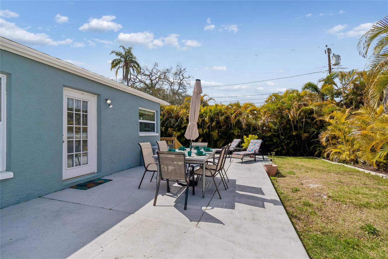 Image 32 of 50 For 605 25th Street Sw