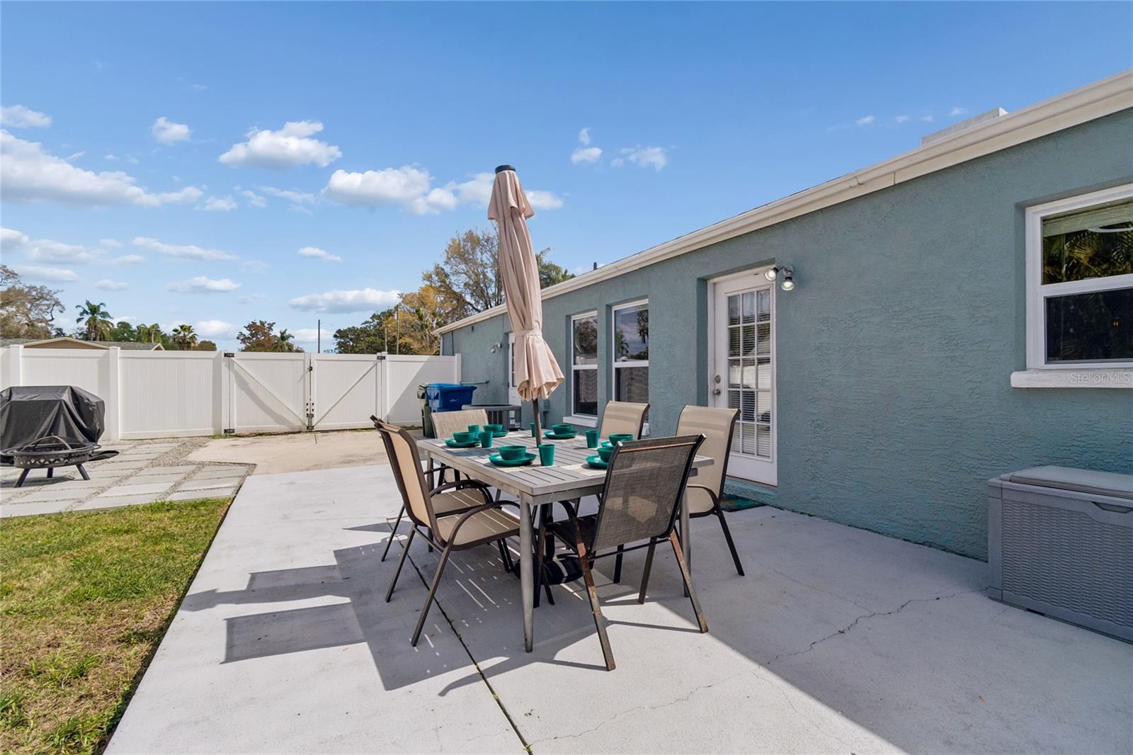 Image 33 of 50 For 605 25th Street Sw