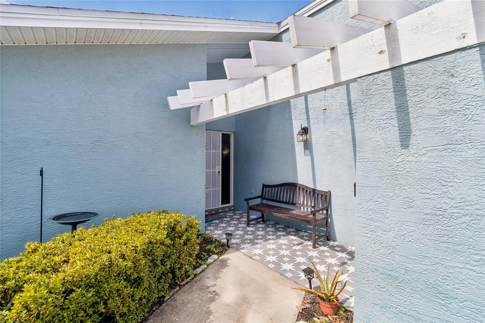 Image 7 of 50 For 605 25th Street Sw