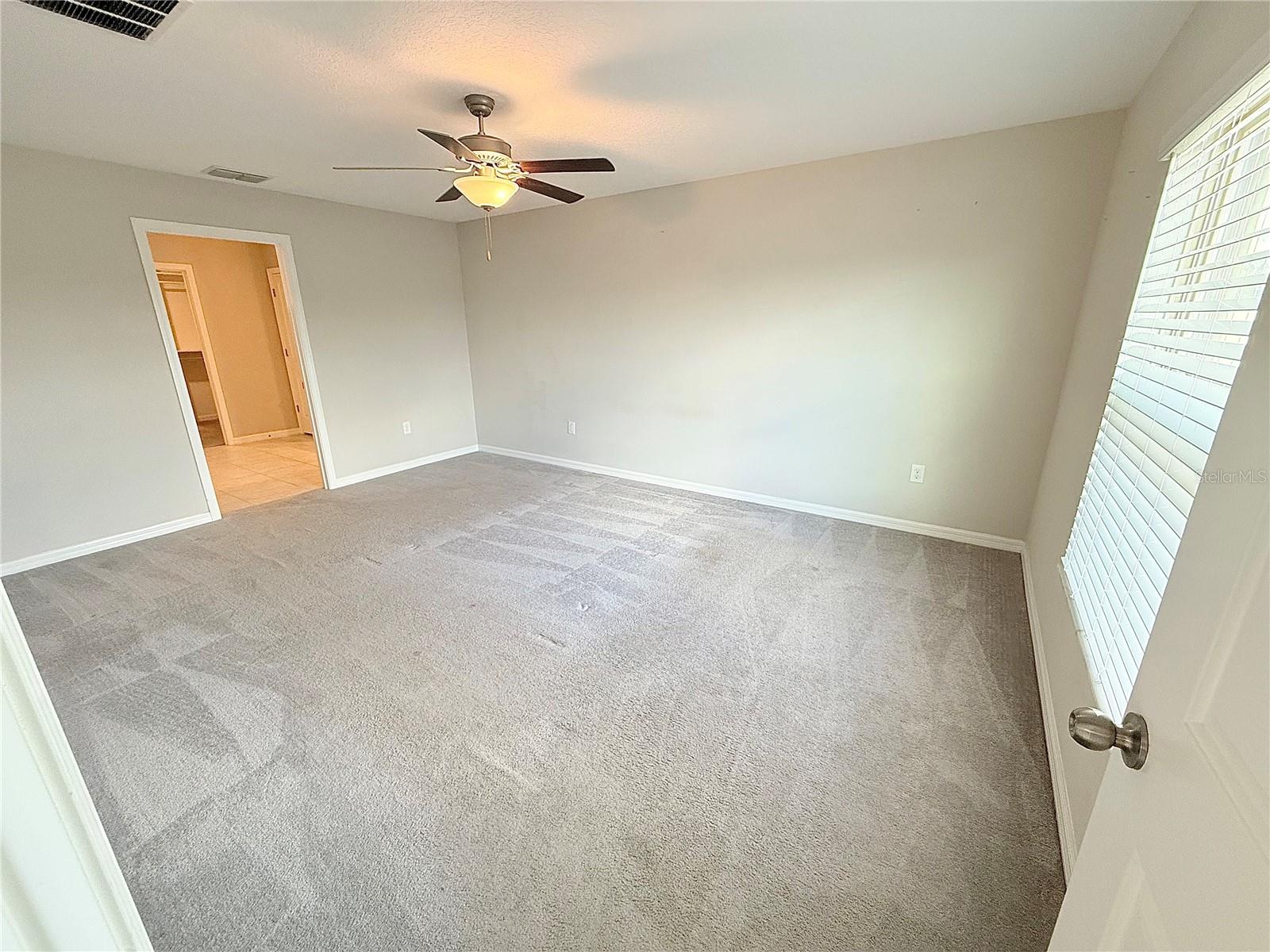 Image 9 of 19 For 15610 Charr Island Street