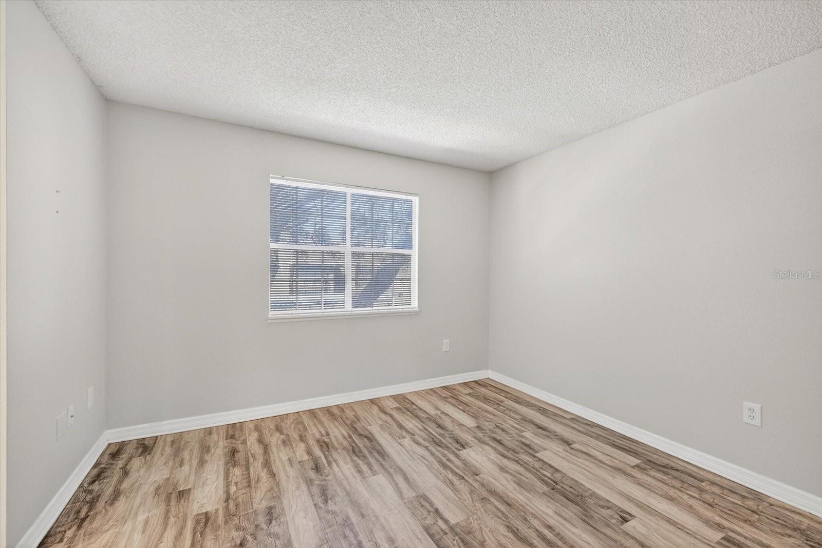 Image 15 of 22 For 2500 Winding Creek Boulevard N B201