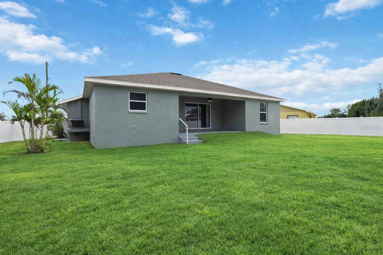 Image 22 of 23 For 6336 Florida Circle W