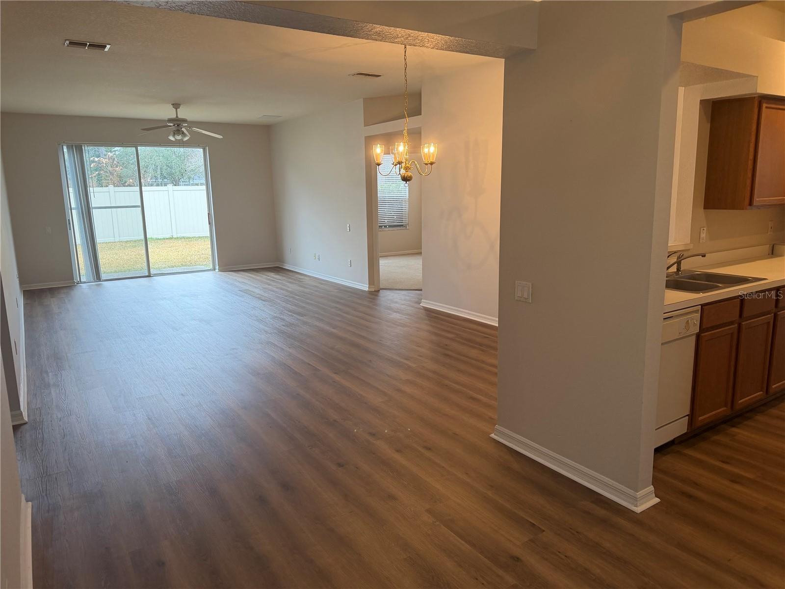 Image 15 of 18 For 9307 Huntington Park Way