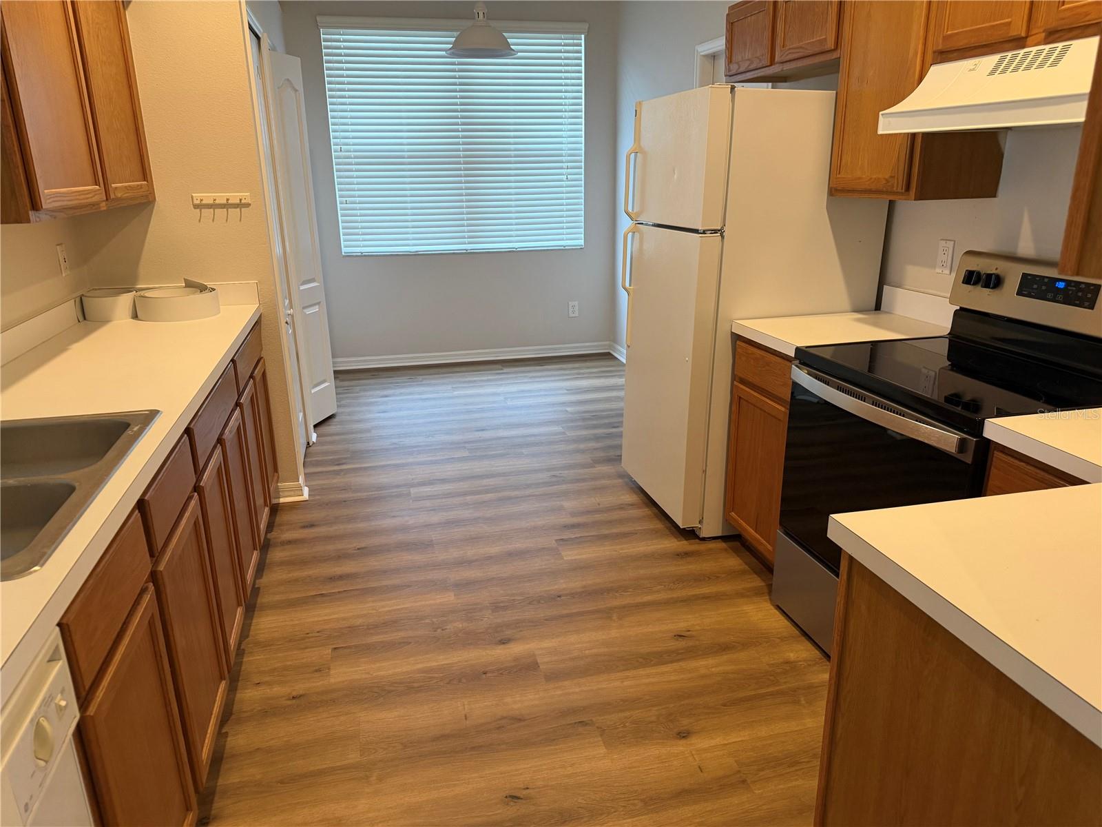 Image 16 of 18 For 9307 Huntington Park Way