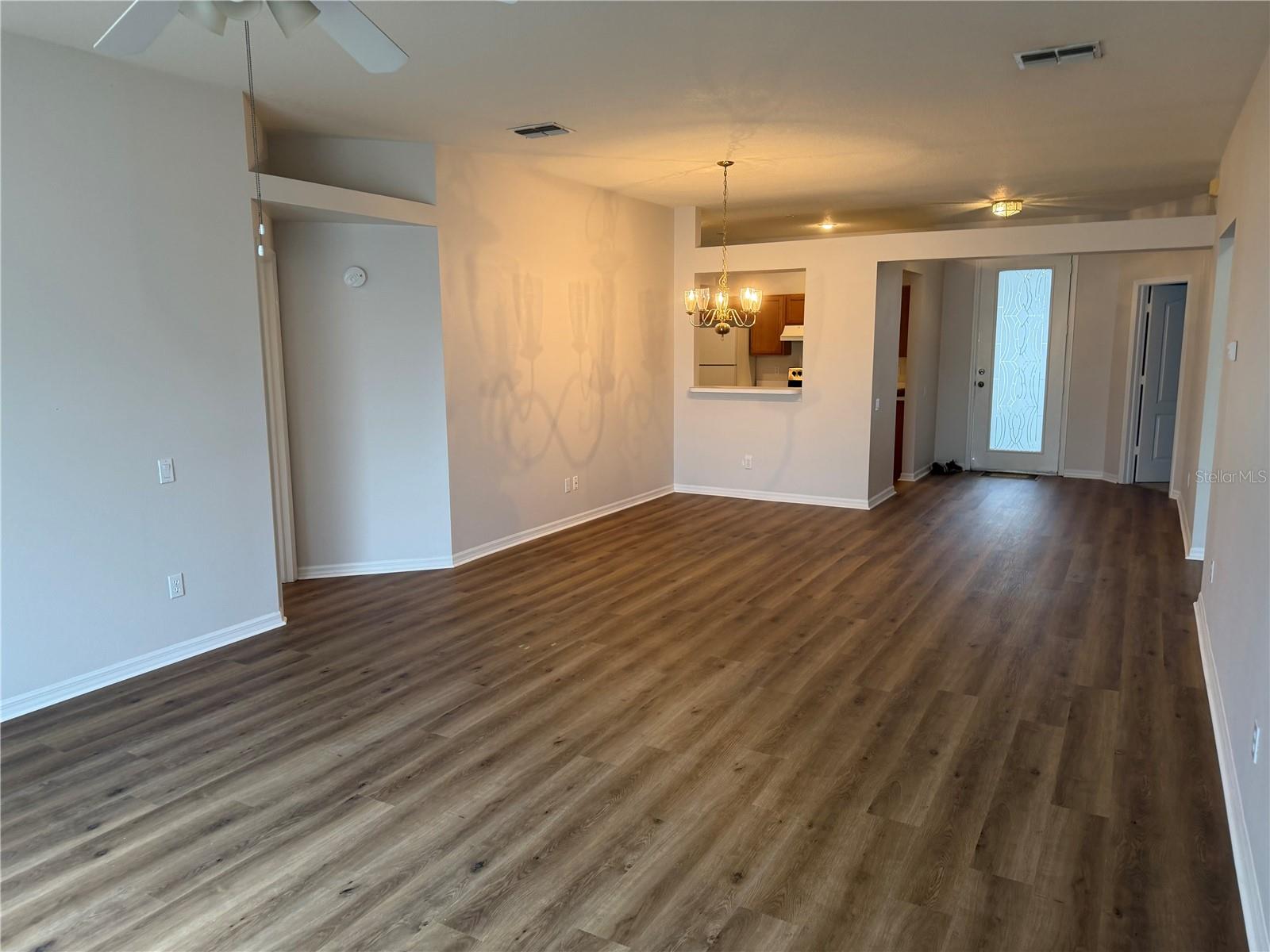 Image 8 of 18 For 9307 Huntington Park Way