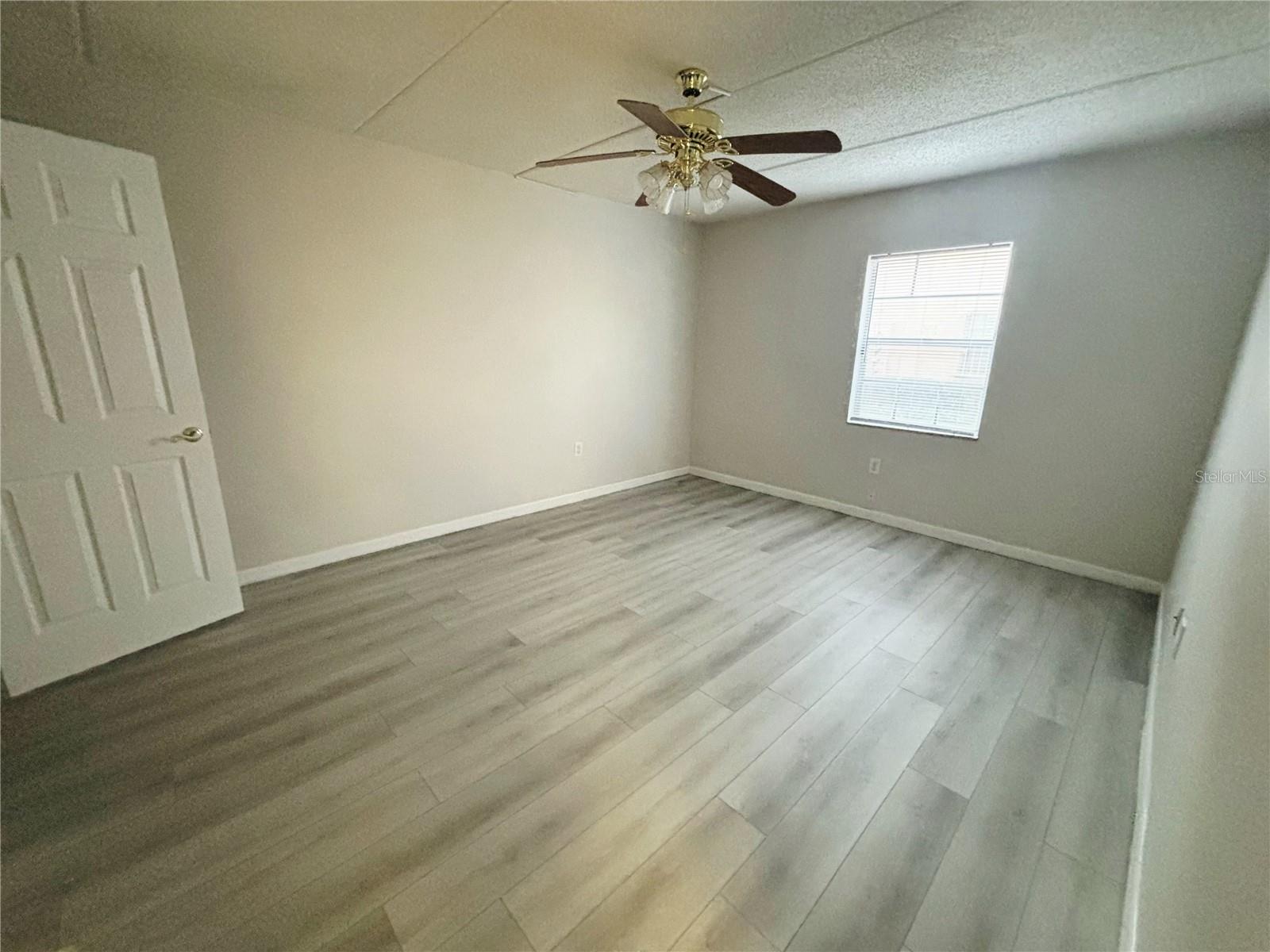 Image 14 of 19 For 4718 Christa Court 317