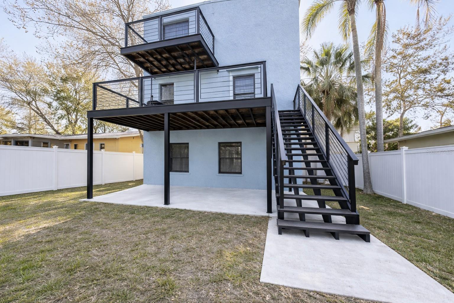 Image 17 of 21 For 1793 Fort Harrison Avenue