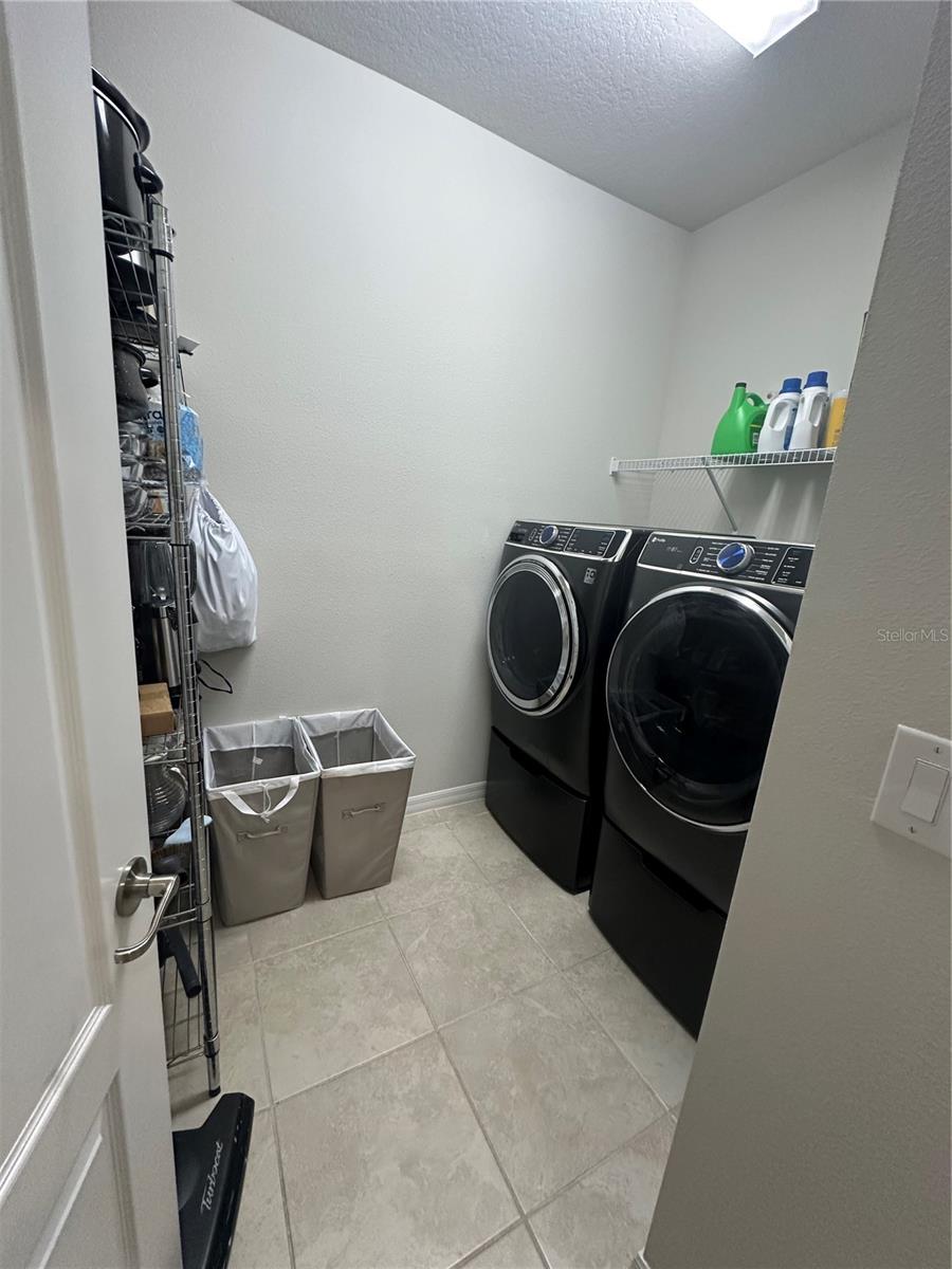 Image 14 of 18 For 7616 Yale Harbor Drive