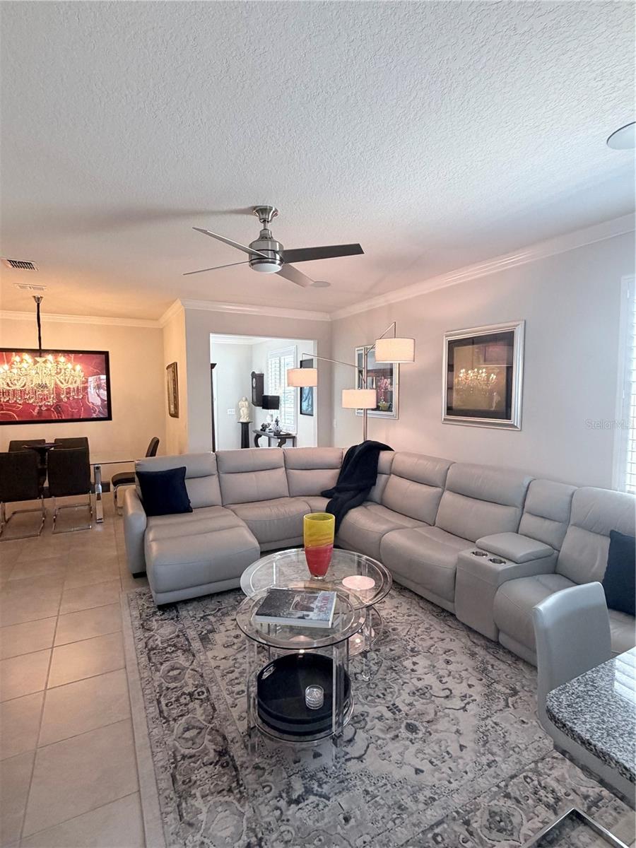 Image 4 of 18 For 7616 Yale Harbor Drive